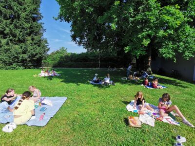 1B Lustiges Klassenpicknick der 1B 1 ERTL