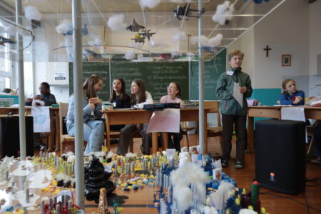 1C 2B World Peace Game PFE KAT 5